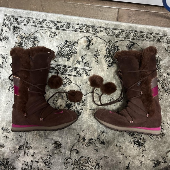 nike fur lined boots